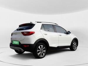 Kia Stonic 1.0 T-GDi 88kW (120CV) MHEV iMT Drive 5