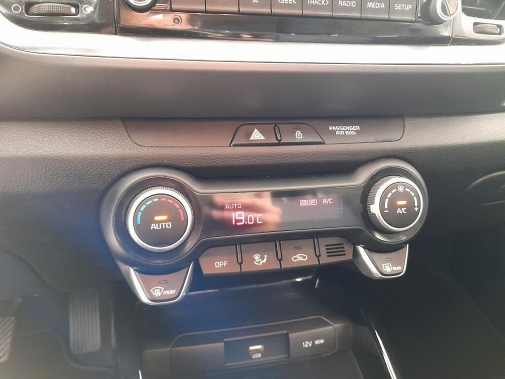 Kia Stonic 1.0 T-GDi 88kW (120CV) MHEV iMT Drive Segunda mano