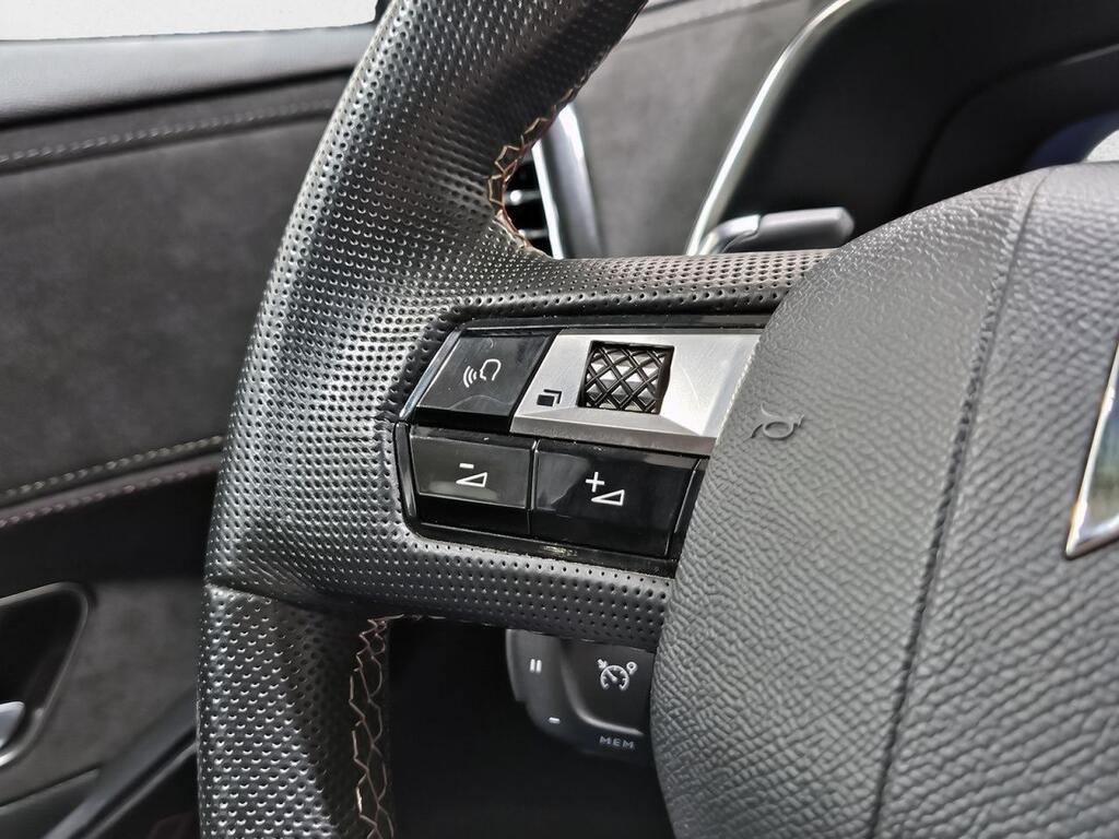 DS DS 7 BlueHDi DE 96kW (130CV) AT. PERF.LINE Segunda mano