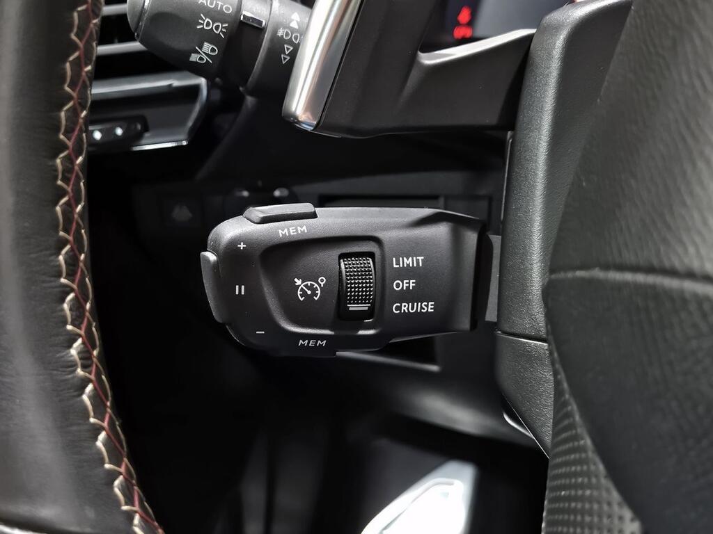 DS DS 7 BlueHDi DE 96kW (130CV) AT. PERF.LINE Segunda mano