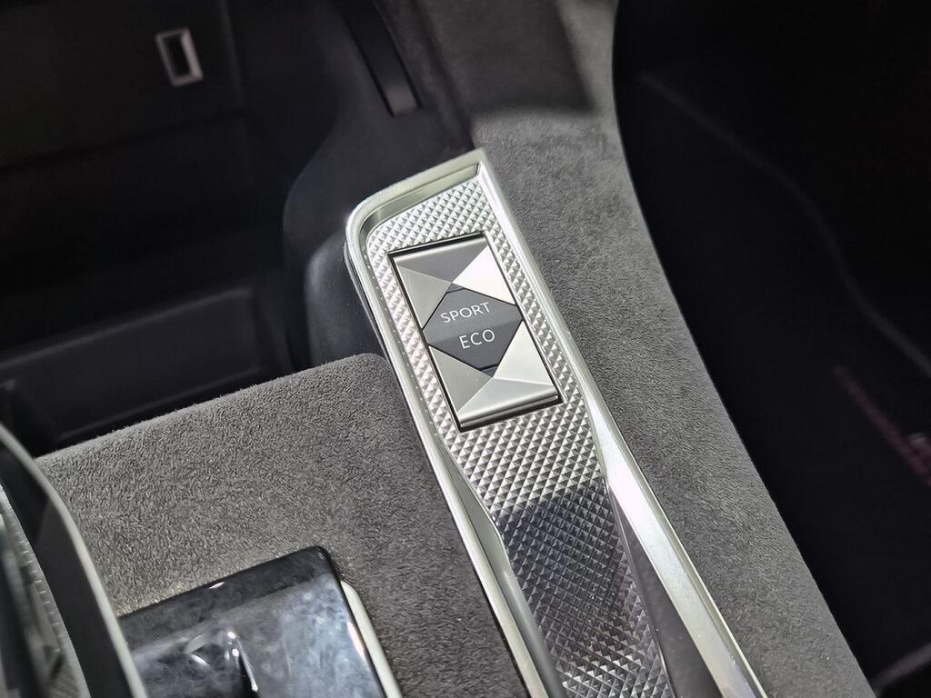 DS DS 7 BlueHDi DE 96kW (130CV) AT. PERF.LINE Segunda mano