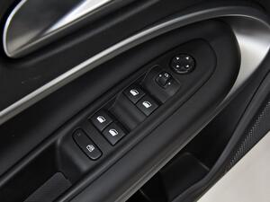 Jeep Avenger 1.2 G 74kW (100CV) Altitude 13