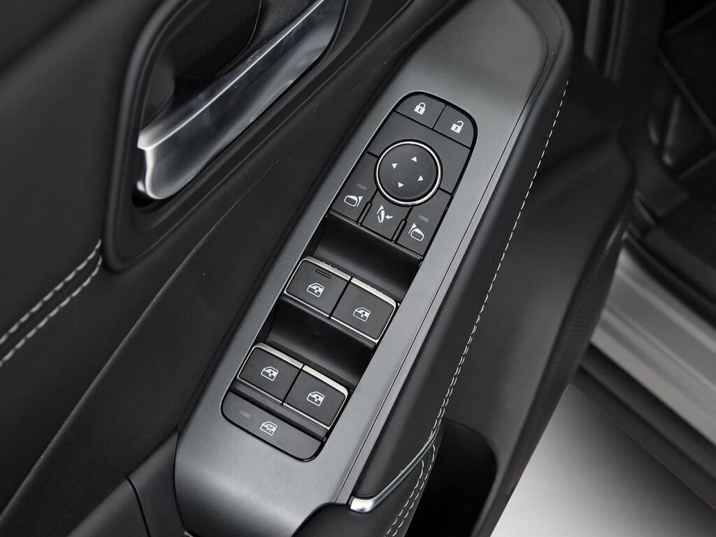 Nissan Qashqai DIG-T 103kW N-Connecta Segunda mano