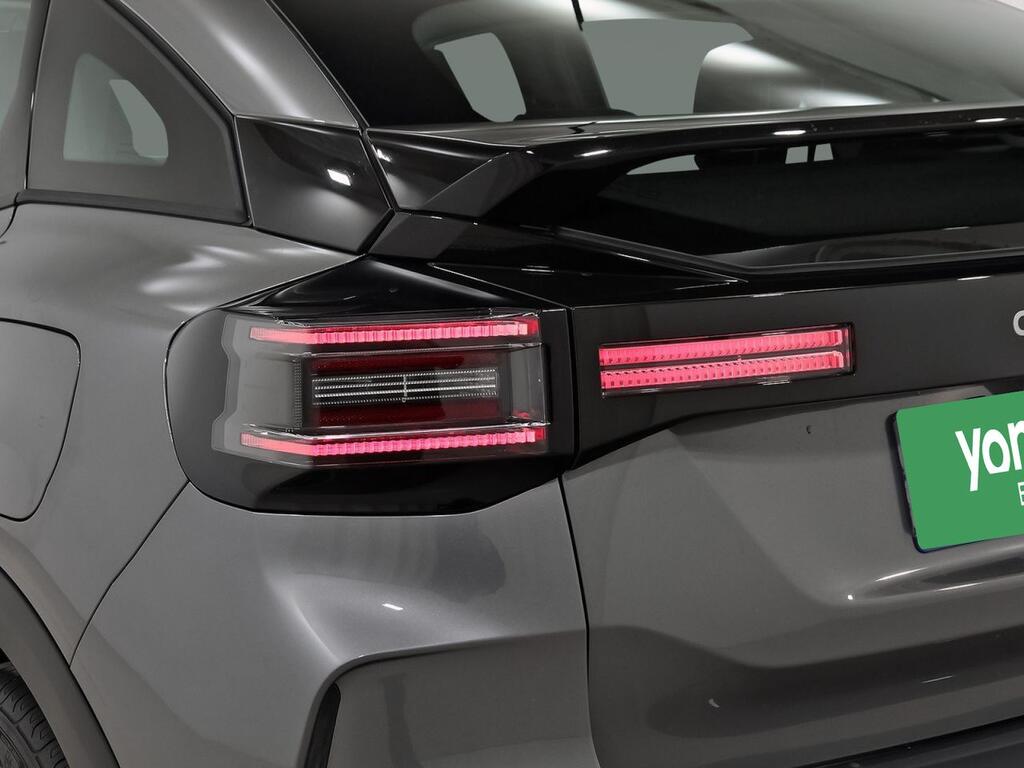 Citroën C4 Hybrid 145 ë-DCS6 Plus Segunda mano