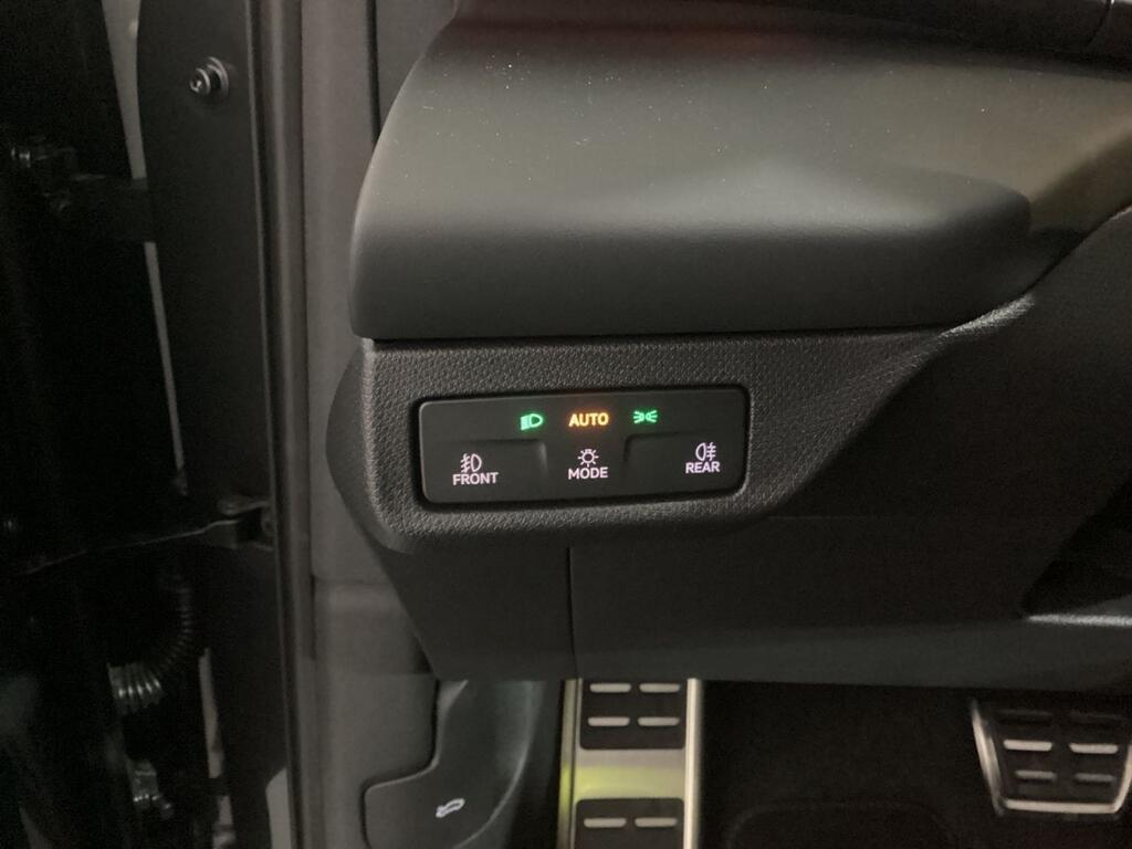 CUPRA Terramar 1.5 TSI e-Hybrid 150kW (204 CV) DSG Km0