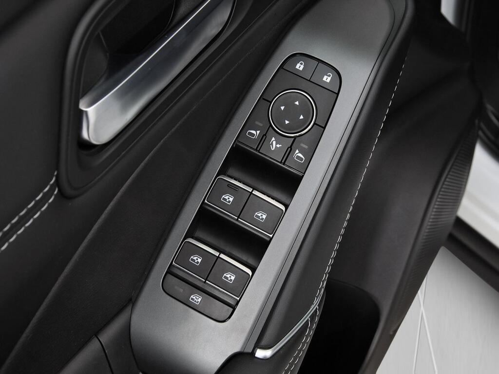 Nissan Qashqai DIG-T 116kW CVT N-Connecta Segunda mano