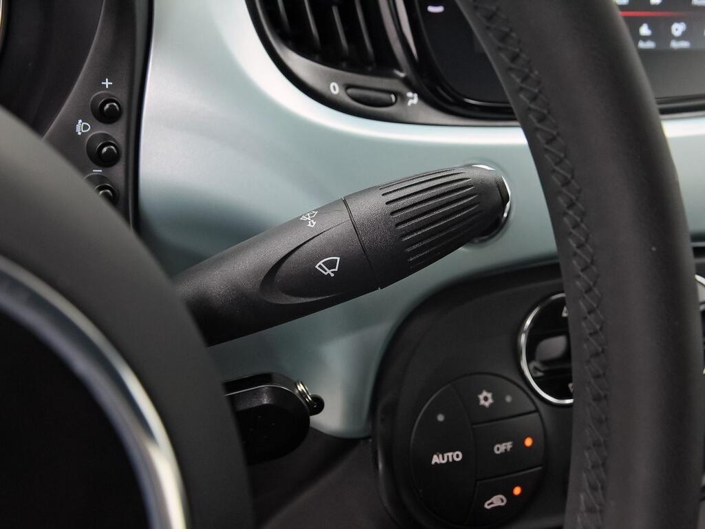 Fiat 500C Dolcevita 1.0 Hybrid 51KW (70 CV) Segunda mano