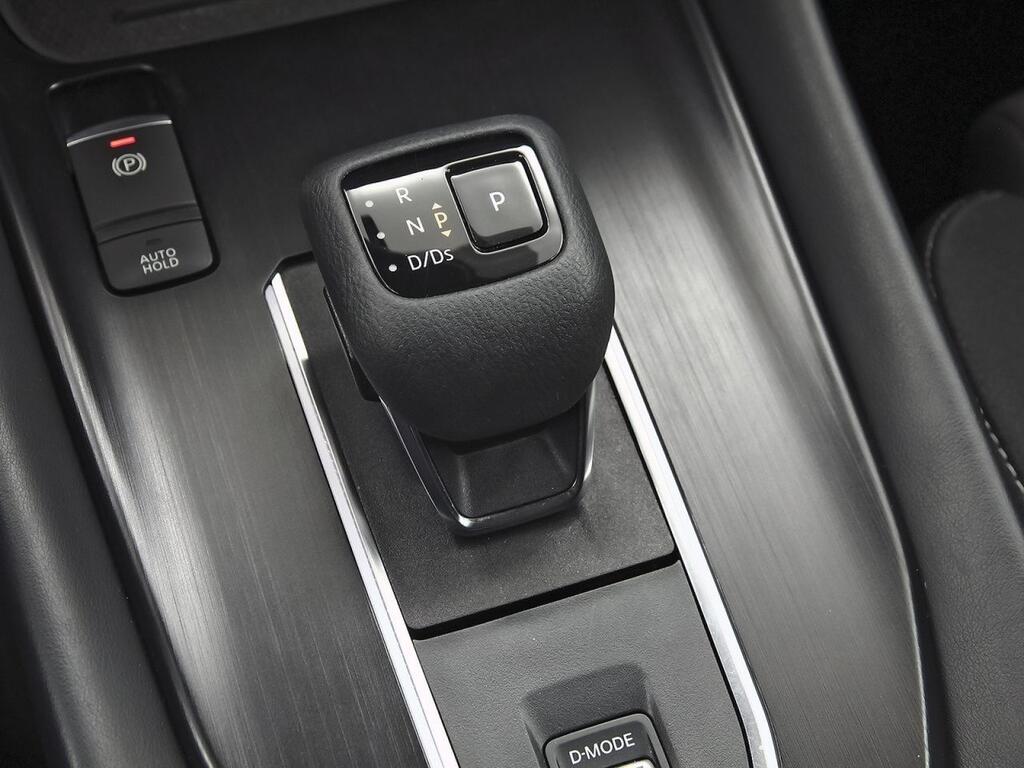 Nissan Qashqai DIG-T 116kW Xtronic N-Connecta Segunda mano