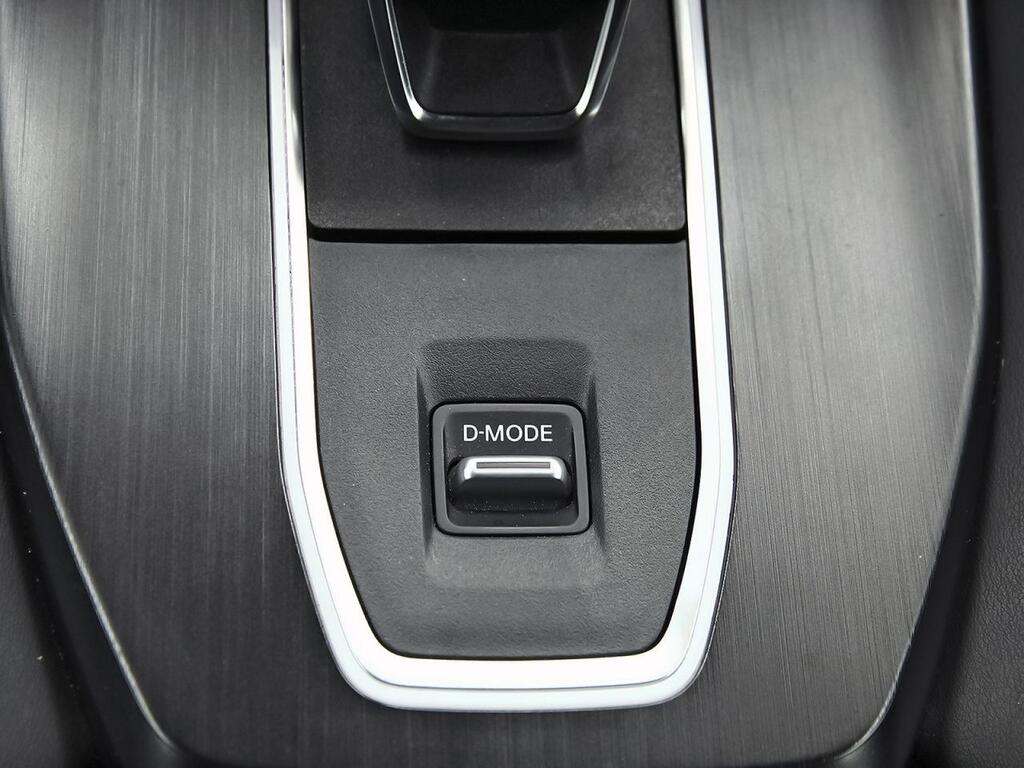 Nissan Qashqai DIG-T 116kW Xtronic N-Connecta Segunda mano