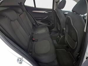BMW X2 sDrive18i 8