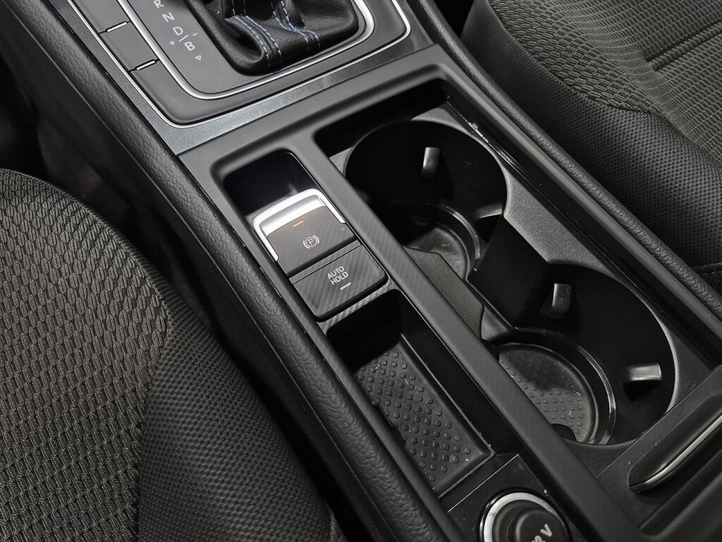 Volkswagen Golf e-Golf ePower 100 kW (136CV) Segunda mano