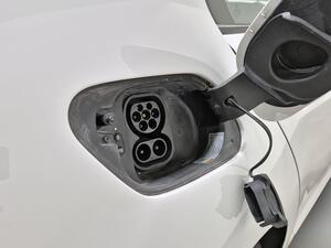 Volkswagen Golf e-Golf ePower 100 kW (136CV) 38