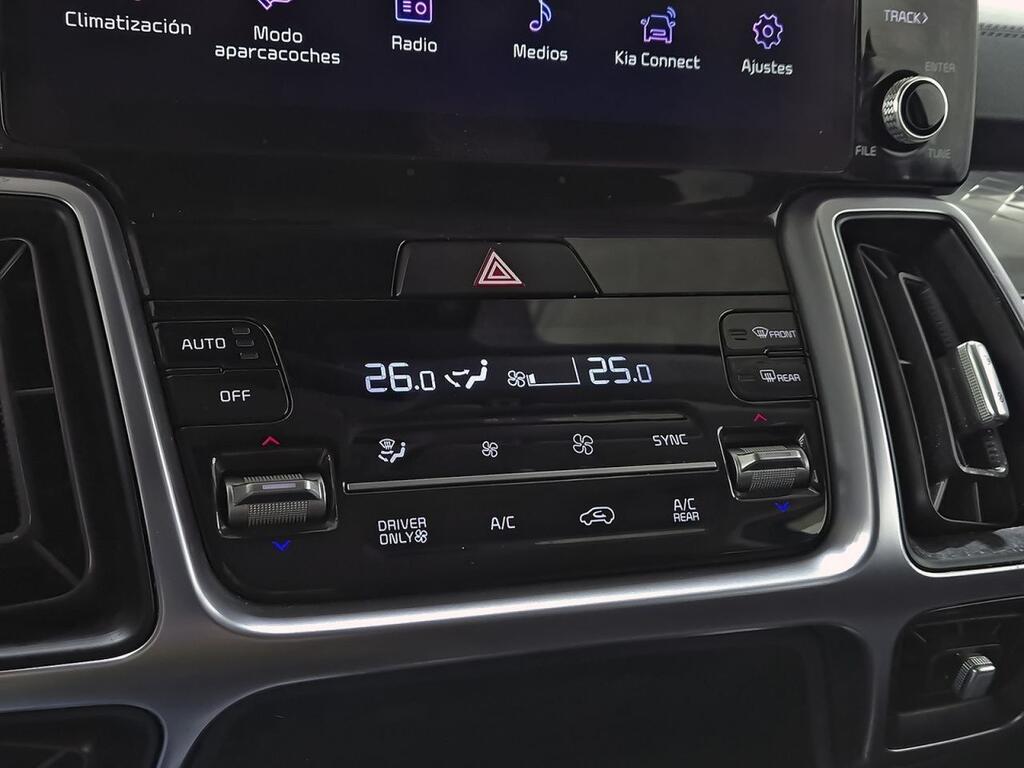 Kia Sorento 1.6 T-GDi PHEV Drive 4x4 7pl Km0
