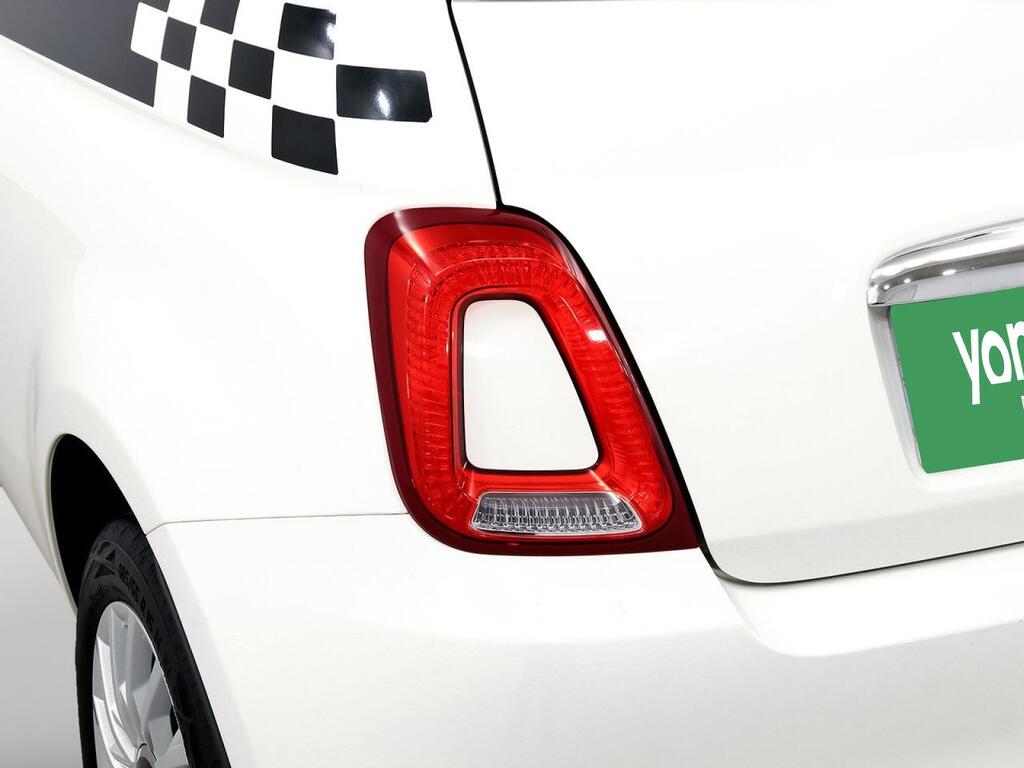 Fiat 500 Dolcevita 1.0 Hybrid 51KW (70 CV) Segunda mano