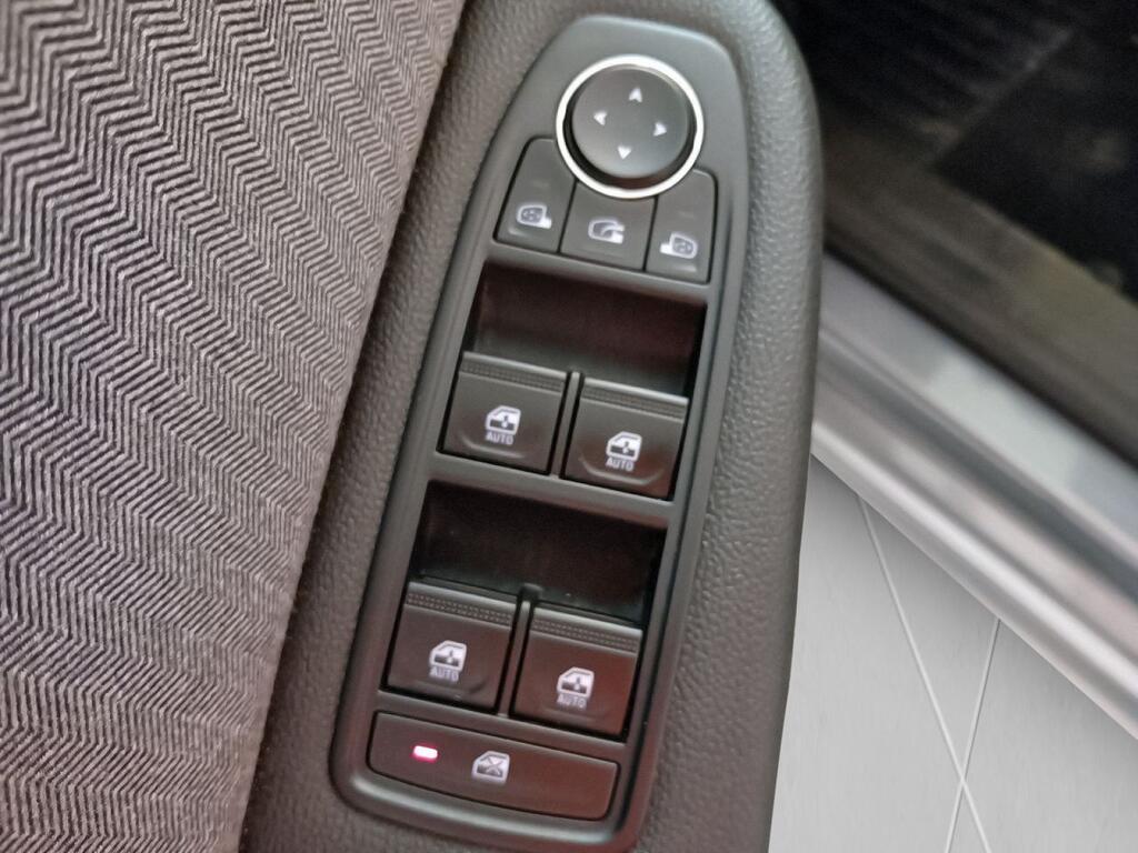 Renault Clio Techno TCe 90 (67kw) Segunda mano