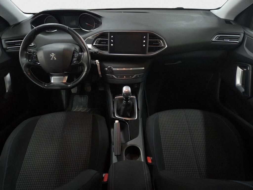 Peugeot 308 5p Style PureTech 110 S&S 6vel MAN Segunda mano