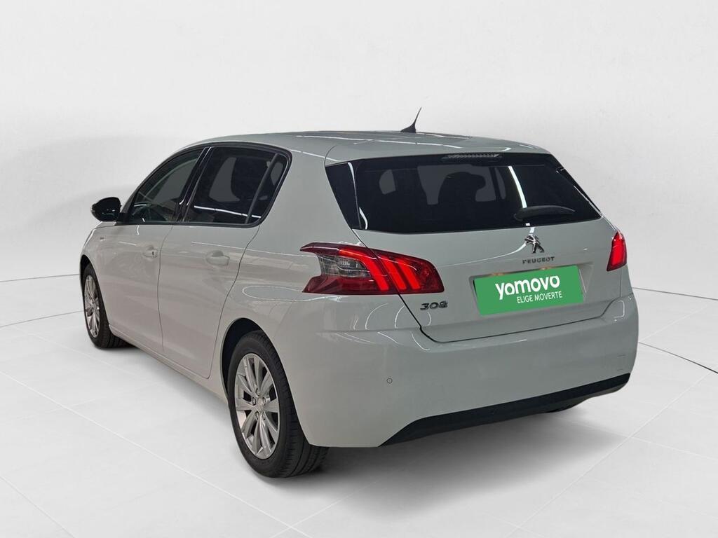 Peugeot 308 5p Style PureTech 110 S&S 6vel MAN Segunda mano