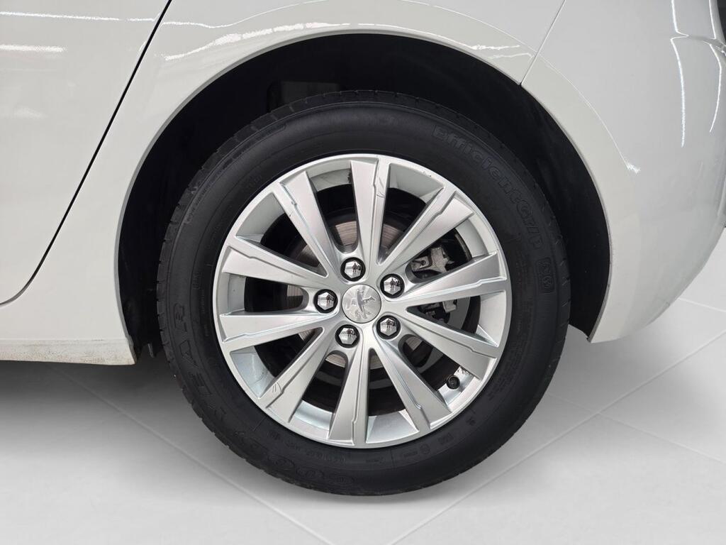 Peugeot 308 5p Style PureTech 110 S&S 6vel MAN Segunda mano