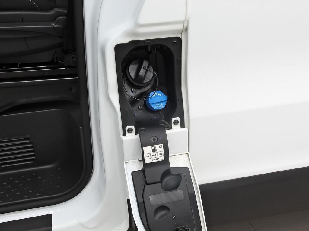 Nissan Primastar Combi 8 2.0dCi 110kW L2H1 1T Acenta Segunda mano