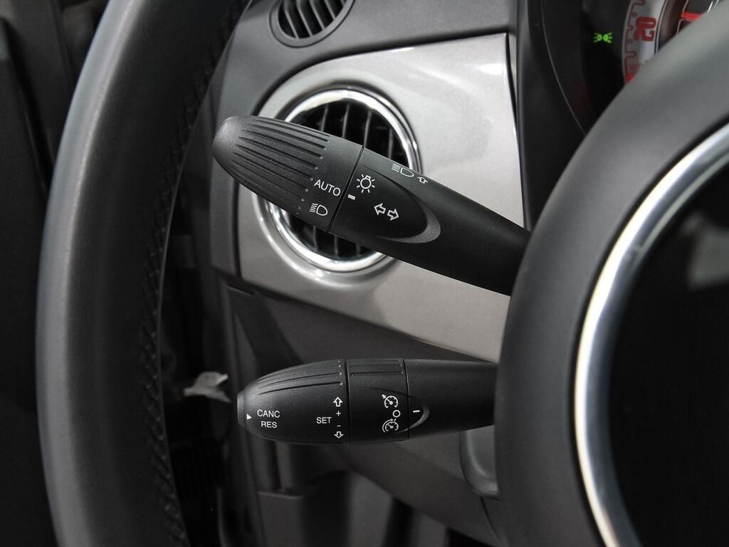 Fiat 500 Dolcevita 1.0 Hybrid 51KW (70 CV) Segunda mano