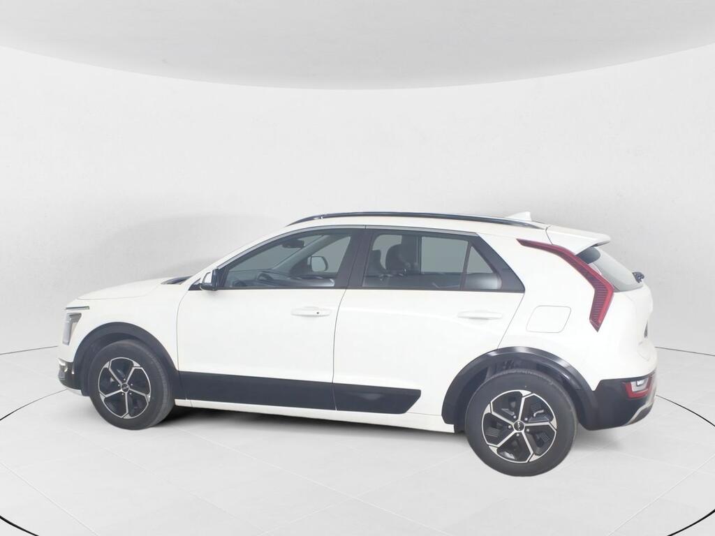Kia Niro Berlina 1.6 GDI HEV DRIVE 129 5P Segunda mano