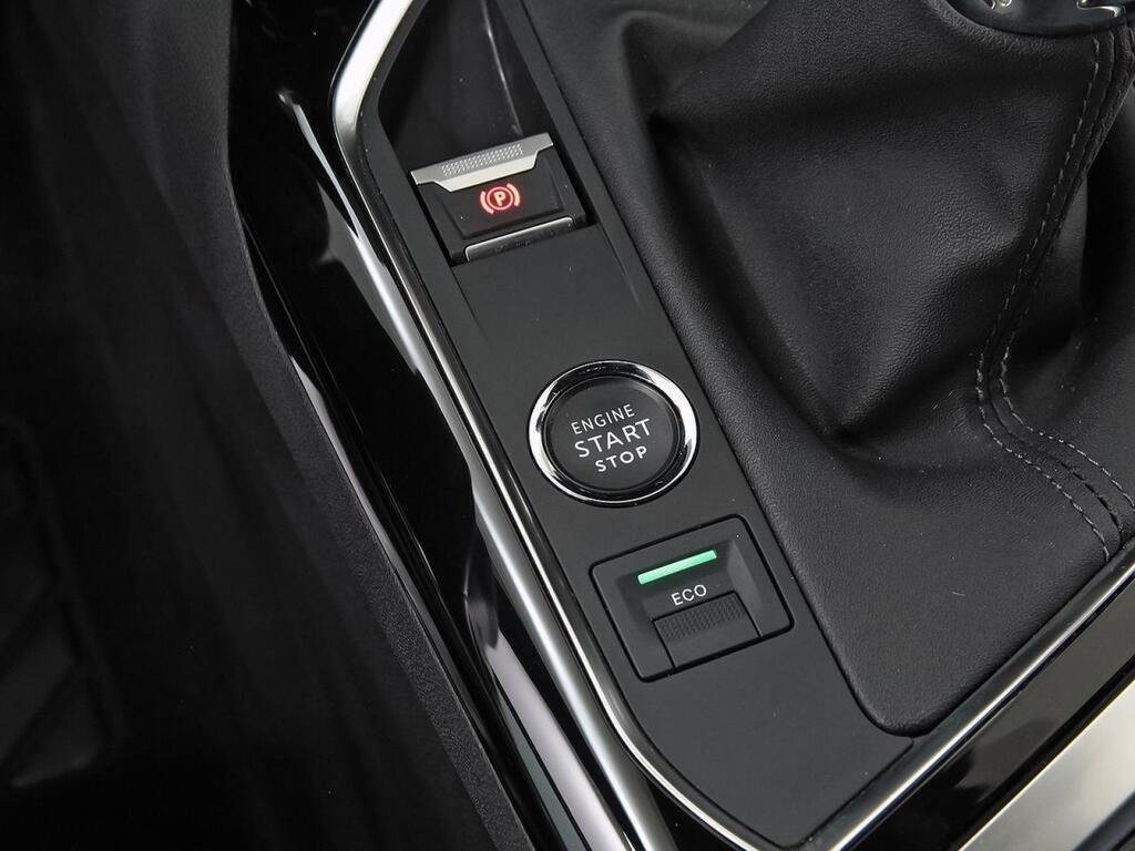 Peugeot 3008 1.2 PureTech 96KW S&S Allure Pack Segunda mano