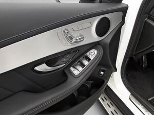 Mercedes GLC GLC 220 d 4MATIC 11