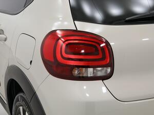 Citroën C3 PureTech 81KW (110CV) S&S Shine EAT6 32