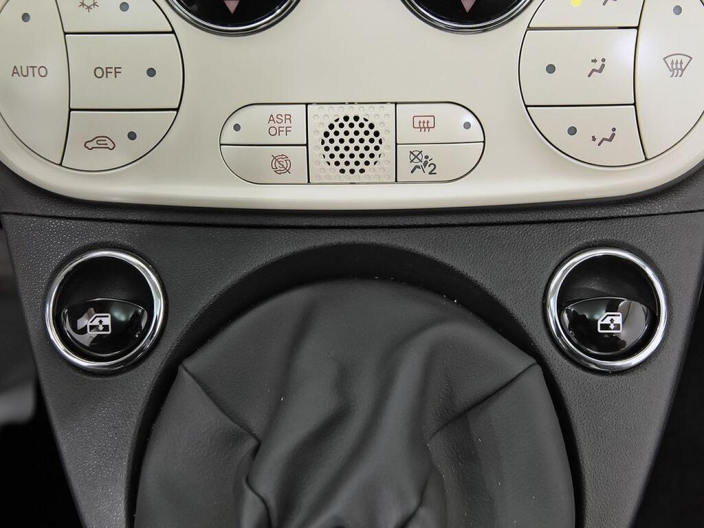 Fiat 500 Dolcevita 1.0 Hybrid 51KW (70 CV) Segunda mano