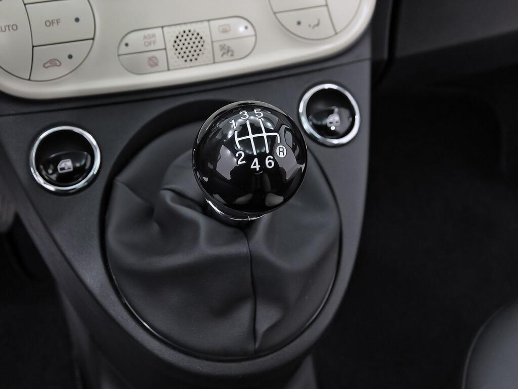 Fiat 500 Dolcevita 1.0 Hybrid 51KW (70 CV) Segunda mano