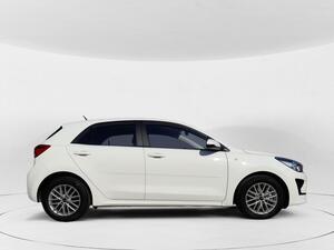 Kia Rio 1.2 DPi 62kW (84CV) Concept 3