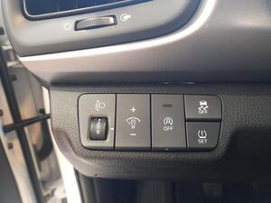 Kia Rio 1.2 DPi 62kW (84CV) Concept 17