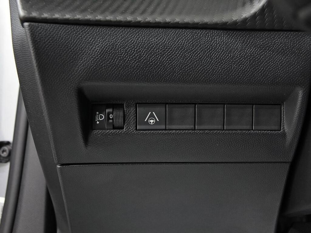 Peugeot 2008 N2008 Allure Hybrid 136 eDCS6 Segunda mano
