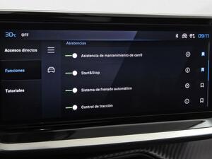 Peugeot 2008 N2008 Allure Hybrid 136 eDCS6 31