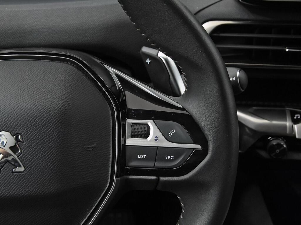 Peugeot 5008 1.2 100KW Allure Pack eDCS6 Segunda mano