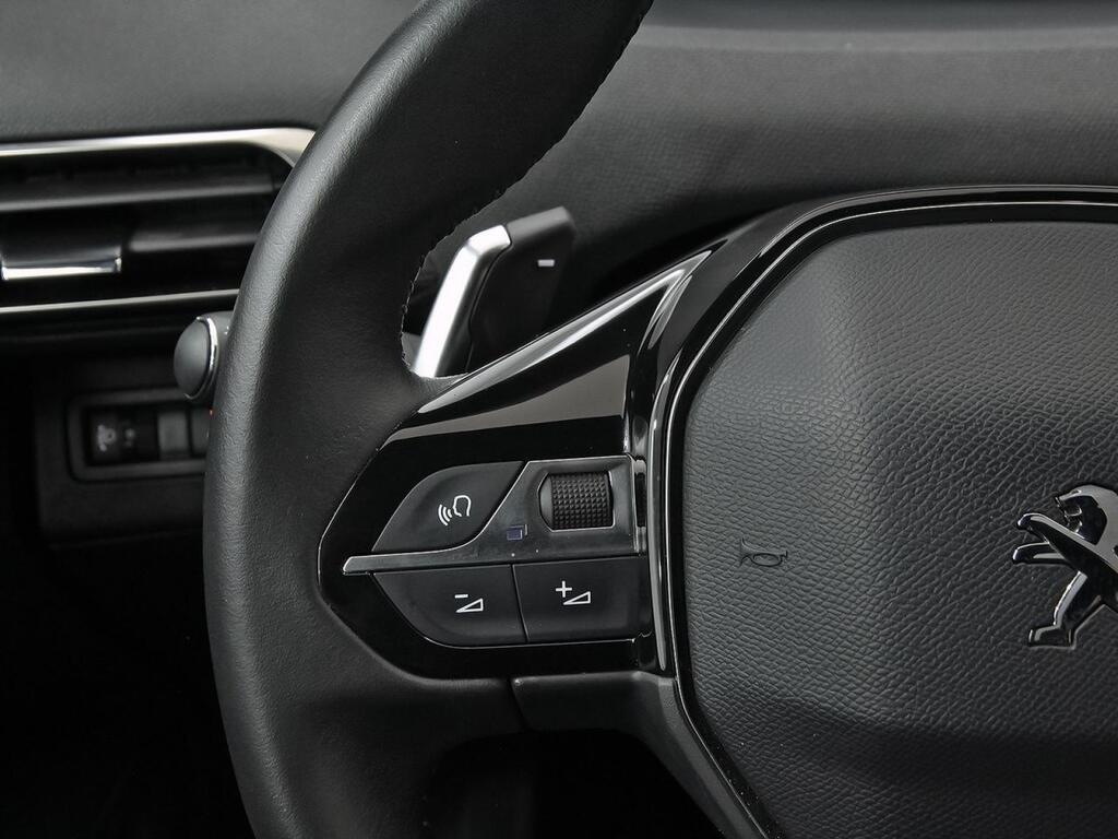 Peugeot 5008 1.2 100KW Allure Pack eDCS6 Segunda mano