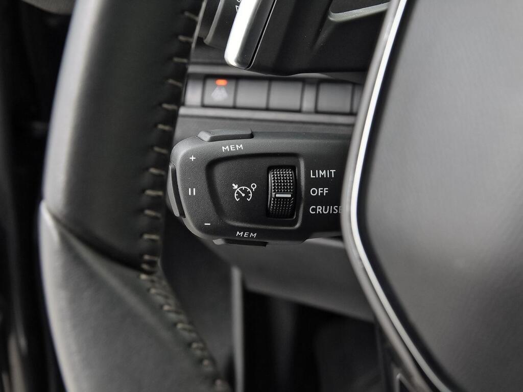 Peugeot 5008 1.2 100KW Allure Pack eDCS6 Segunda mano