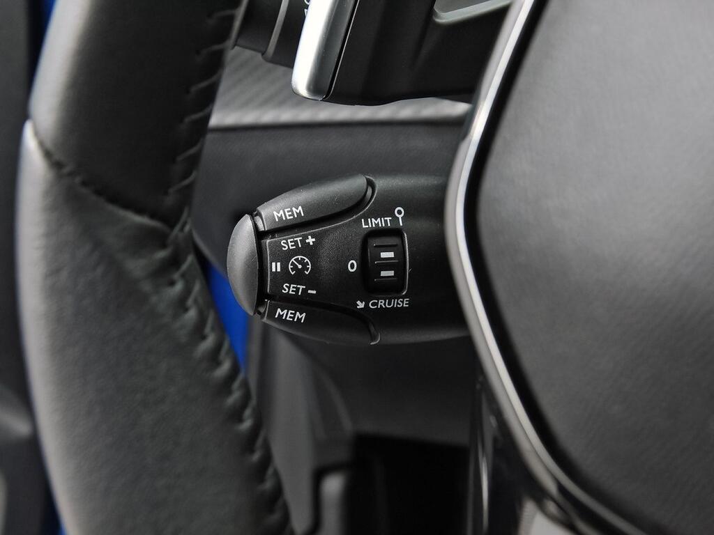 Peugeot 208 Active HYBRID 100 eDCS6 Segunda mano