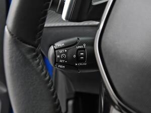 Peugeot 208 Active HYBRID 100 eDCS6 17