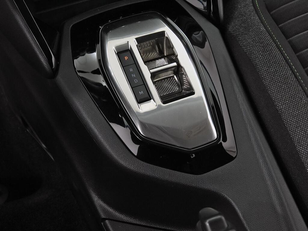 Peugeot 208 Active HYBRID 100 eDCS6 Segunda mano