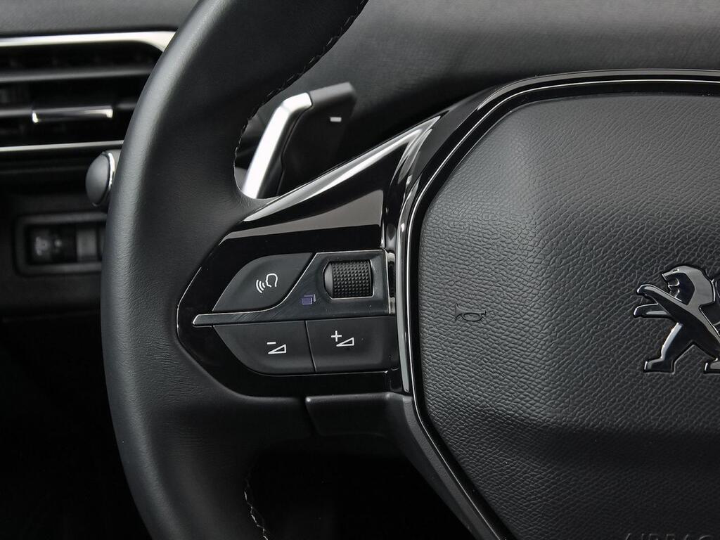 Peugeot 3008 Hybrid 1.2 100KW Allure Pack eDCS6 Segunda mano