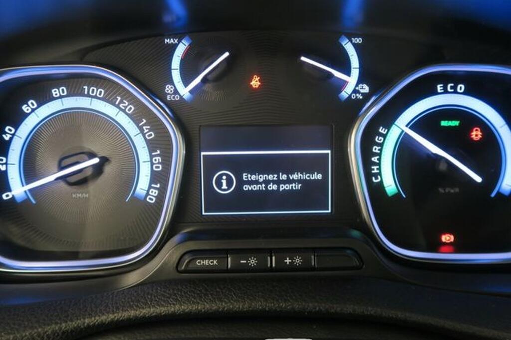 Peugeot Expert E-EXPERT FURGON STANDARD BEV (100KW) 136CV Km0
