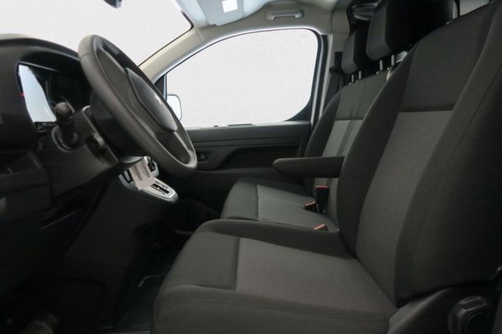 Peugeot Expert E-EXPERT FURGON STANDARD BEV (100KW) 136CV Km0