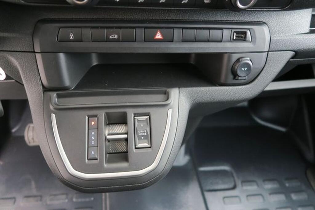 Peugeot Expert E-EXPERT FURGON STANDARD BEV (100KW) 136CV Km0