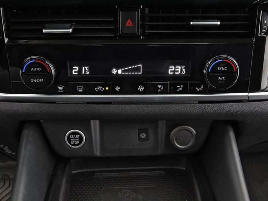 Nissan Qashqai 1.3 DIG-T MHEV 158CV N-CONNECTA DCT 5P(TECHO) 29