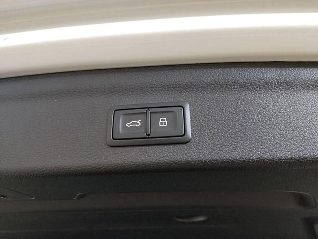 Audi Q3 Black line 35 TDI 110kW (150CV) S tronic Segunda mano
