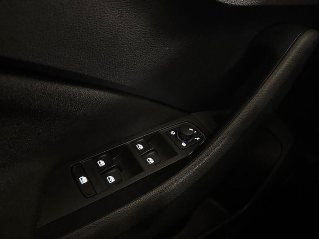 Skoda Kamiq 1.0 TSI 81kW (110CV) AMBITION Segunda mano