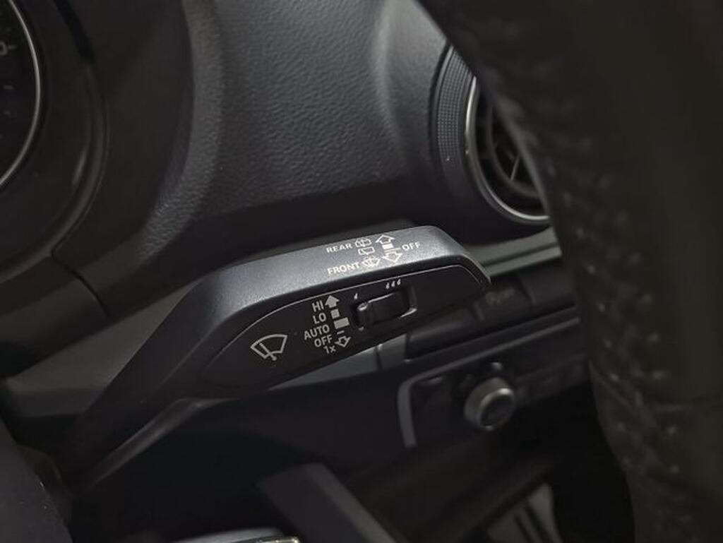 Audi Q2 Design 30 TFSI 85kW (116CV) Segunda mano