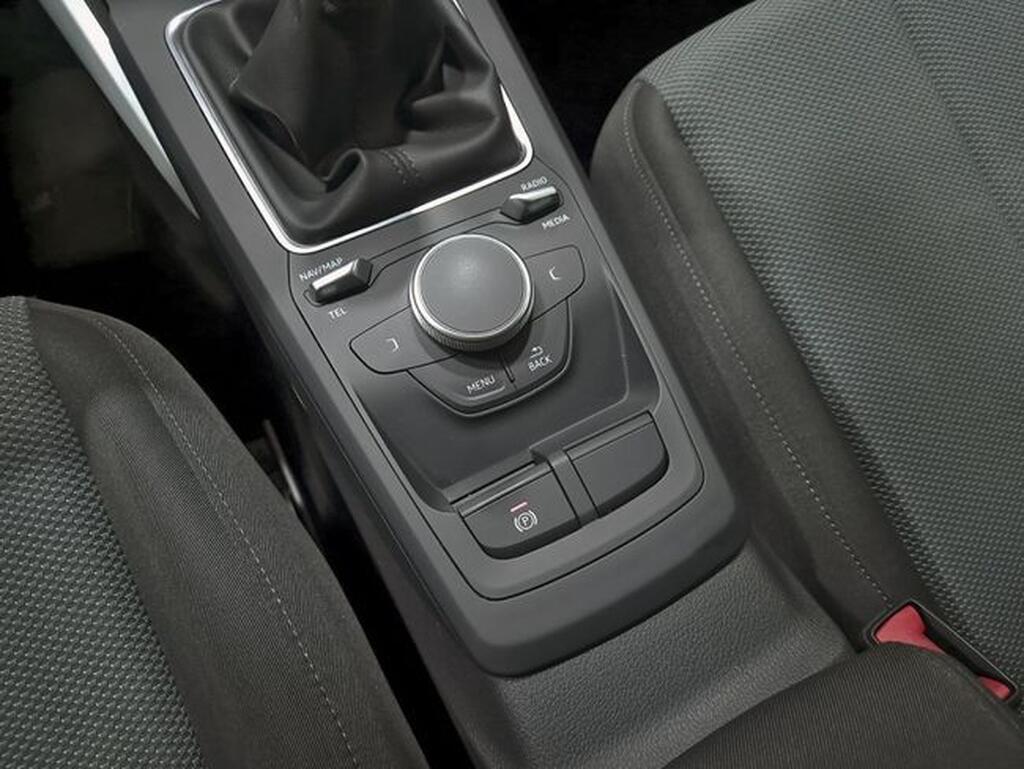Audi Q2 Design 30 TFSI 85kW (116CV) Segunda mano