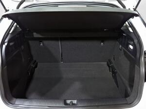 Audi Q2 Design 30 TFSI 85kW (116CV) 9